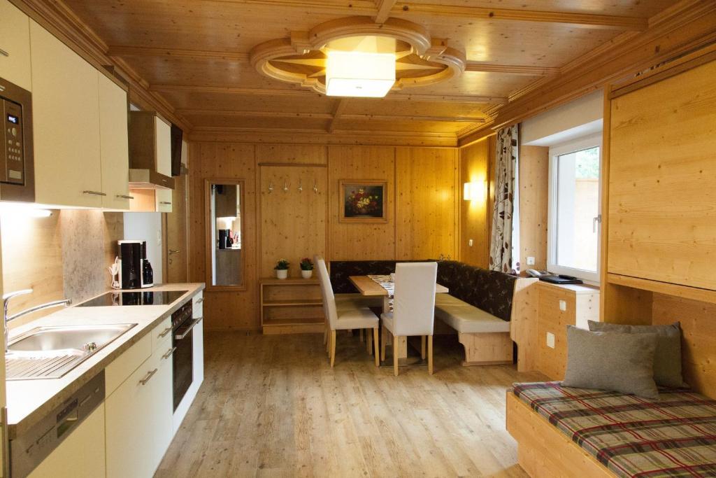 Hotel Ennskraxblick Kleinarl Room photo